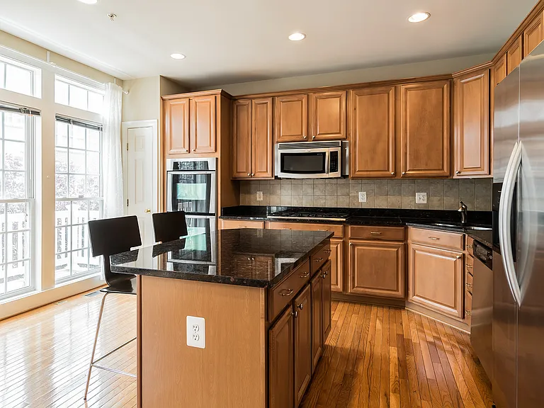 7979 Vigne Ct — Photo 8