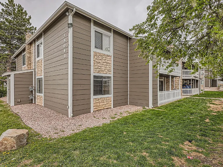 18043 E Ohio Ave #103 — Photo 3
