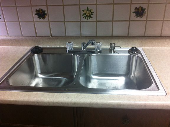 4th image of 2616 Anita Dr
