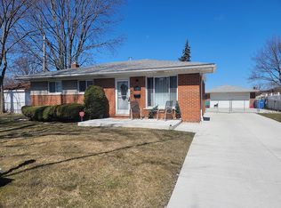 5107 McKinley Rd, Warren, MI 48091