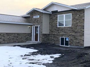 508 E 13th St, Storm Lake, IA 50588