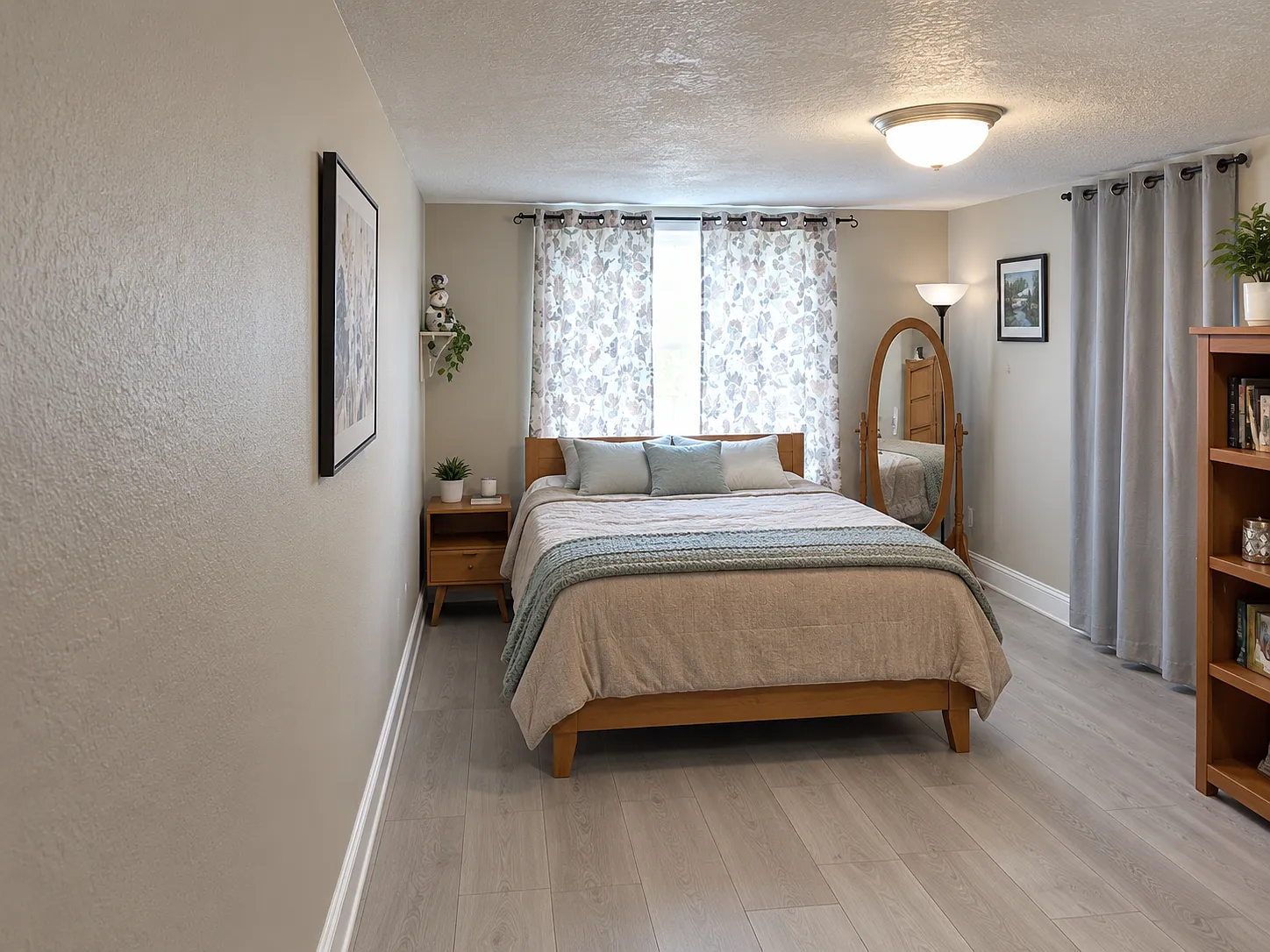 2 bed, 900 sqft, $1,500 — Photo 2