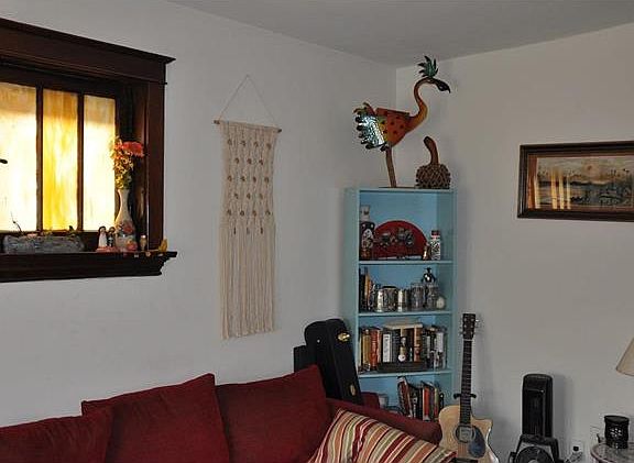 3rd image of 1027 Art Hill Pl