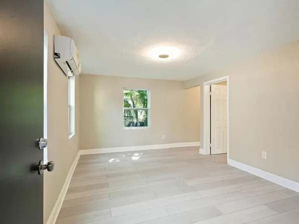 1330 Cedar St, Jacksonville, FL 32207
