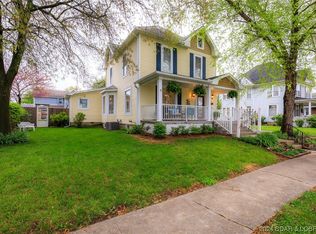 111 N Maple St, Eldon, MO 65026