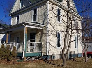 535 Denver St, Waterloo, IA 50702