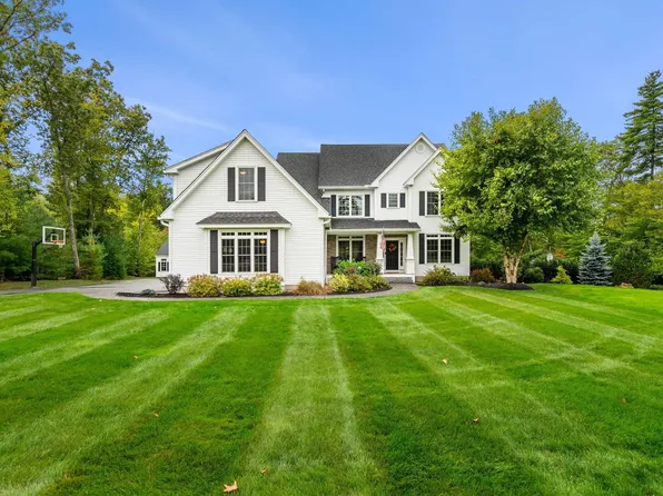 24 Summer Lane, Bow, NH 03304
