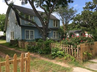 605 E 2nd St, Shiner, TX 77964
