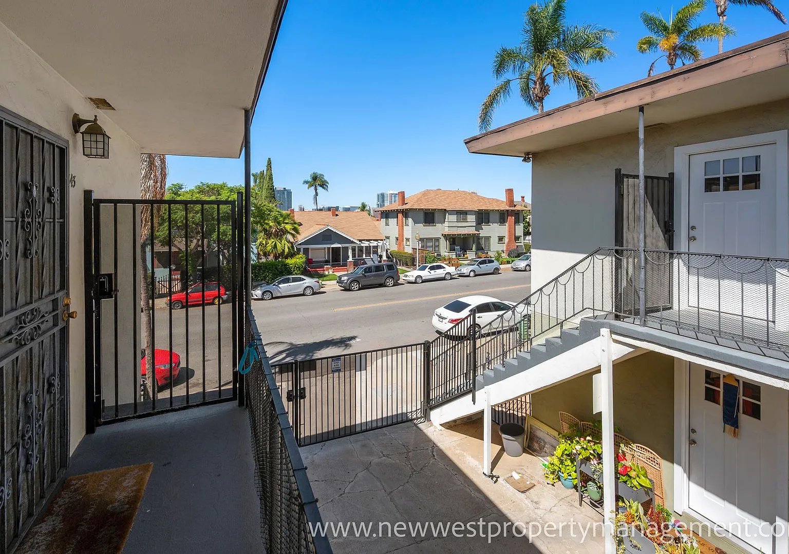 Top-floor Sherman Heights 1-bedroom, available now! — Photo 4