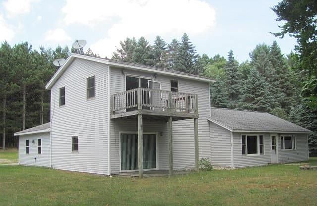 1st image of 117 E Sauble Dr