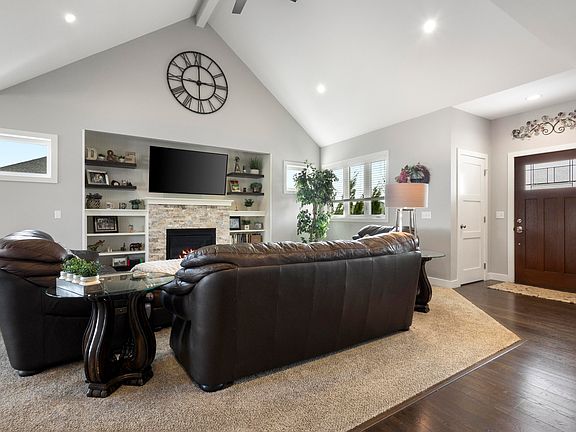 5th image of 1303 Keystone Cir