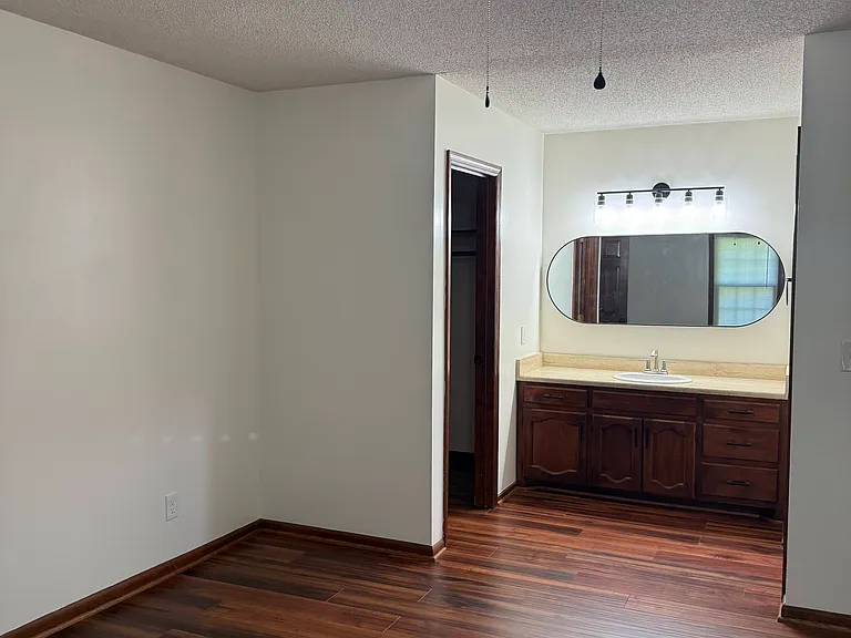 428 Sundown Dr — Photo 15