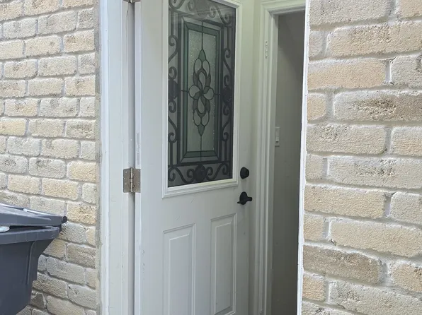 59 Castle Oaks Cross, Brampton, ON L6P 3G9