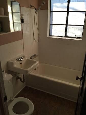 2nd image of 810 Northridge St APT B