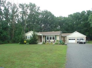 31 Parkside Dr, Pittsgrove, NJ 08318