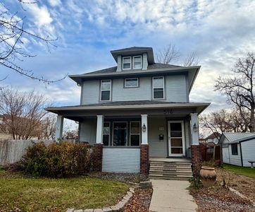 516 10th Ave SE, Aberdeen City, SD, 57401