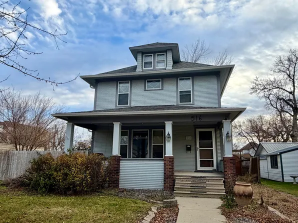 516 10th Ave SE, Aberdeen City, SD 57401