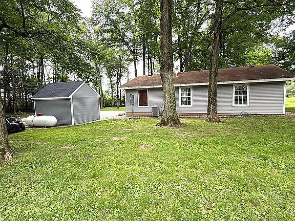 3rd image of 4305 N Ruppert Rd