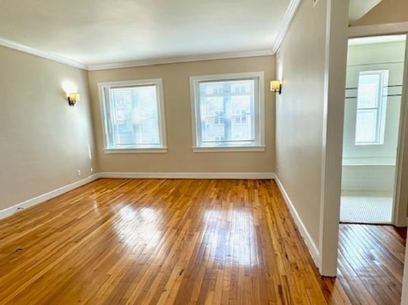 3918 Cass St #212