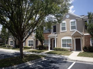 8121 Summer Palm Ct, Jacksonville, FL 32256
