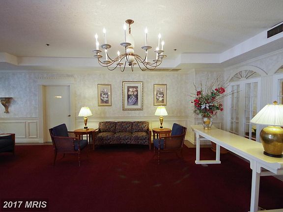4th image of 15101 Interlachen Dr #1325