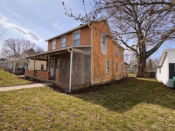 2nd image of 414 Louden St #416