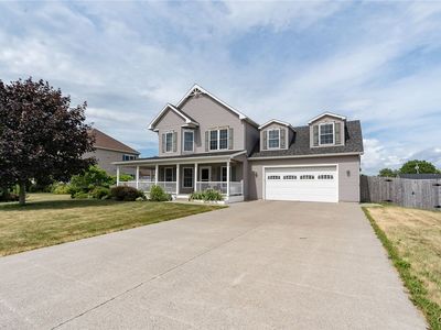 406 Jefferson St, Sackets Harbor, NY, 13685