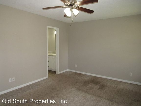 2nd image of 2772 Glen Eden Dr