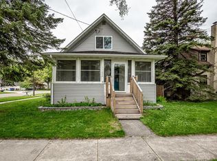 1102 3rd St N, Fargo, ND 58102