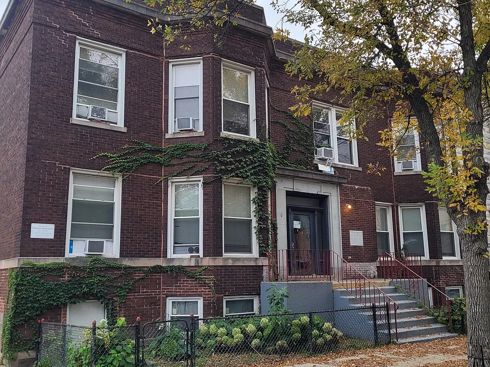 2833 W Walnut St #1