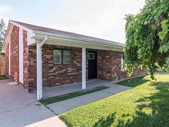 2nd image of 303 Madison Hills Blvd