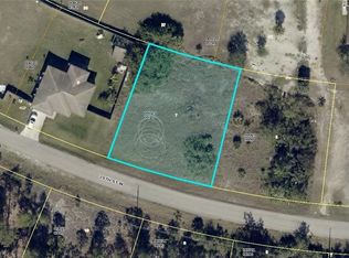 3914 20th St W, Lehigh Acres, FL 33971