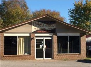 1075 S College St, Winchester, TN 37398