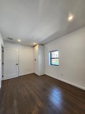 Bedroom, photo 6