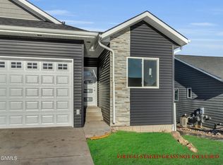3202 E Divide Ave, Bismarck, ND 58501