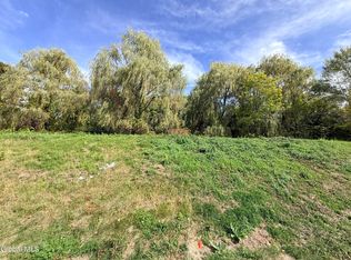 130 Grange Rd, Troy, NY 12180