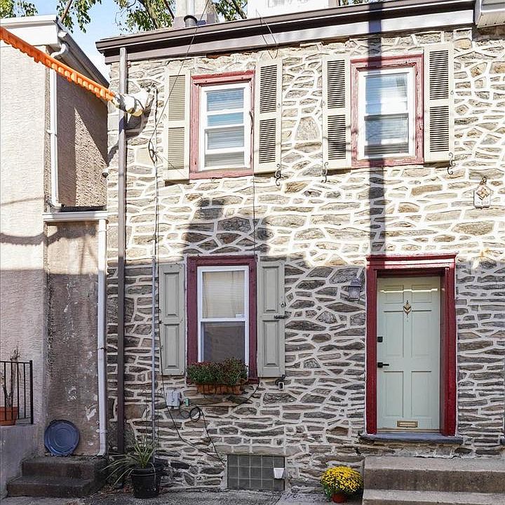 1st image of 4423 Saint Davids St