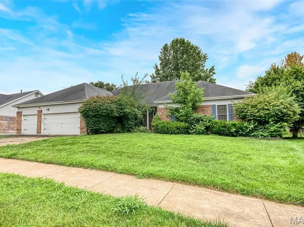 3930 Affirmed Dr, Florissant, MO 63034