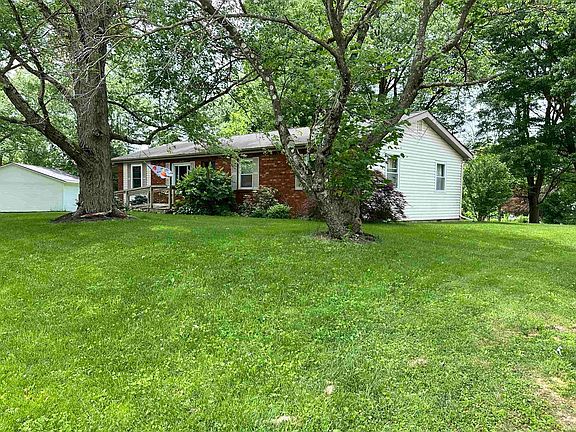 2nd image of 6455 N Barbara St