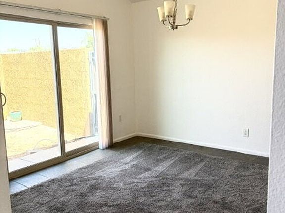 4th image of 901 S Melody Ln
