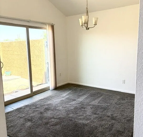 901 S Melody Ln — Photo 3