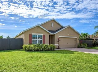 138 SE 28th Ter, Cape Coral, FL 33904