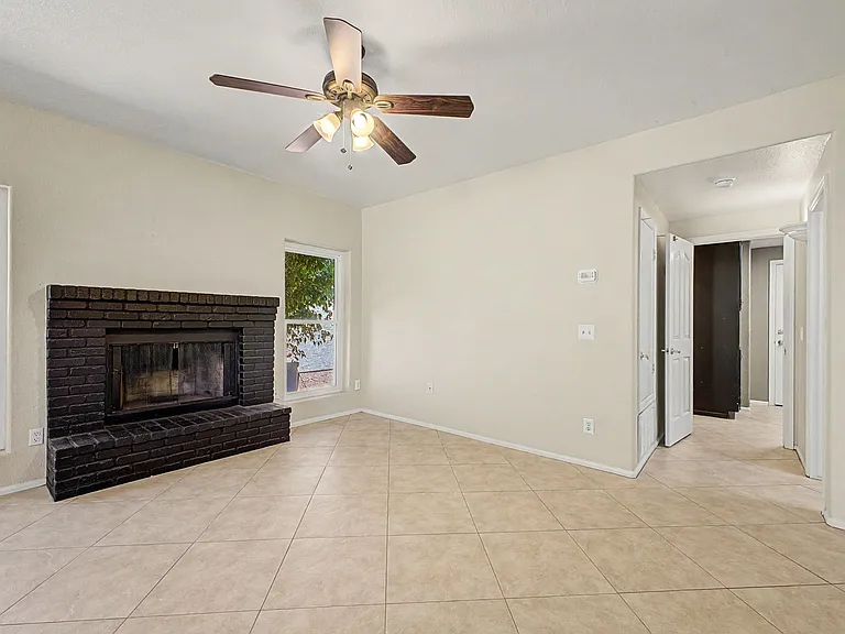 842 W Sun Coast Dr — Photo 13