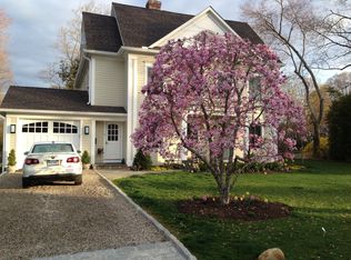 1 Leslie Ln, New Canaan, CT 06840