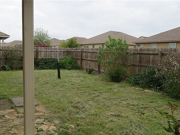 3rd image of 111 Salas Dr