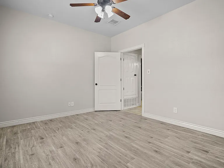 3820 Tierra Tania Pl — Photo 5