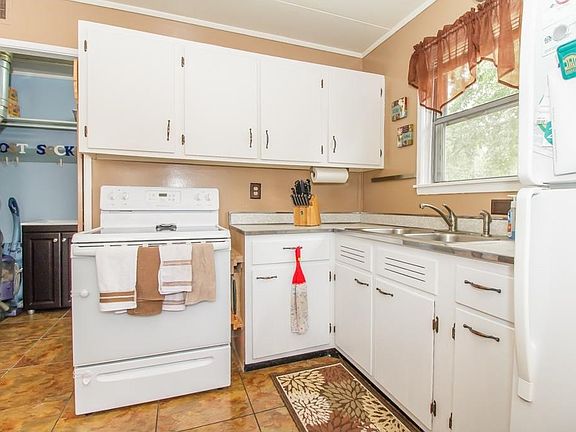 5th image of 5420 Pickford Dr