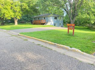 552 W 5th St #A, New Richmond, WI 54017