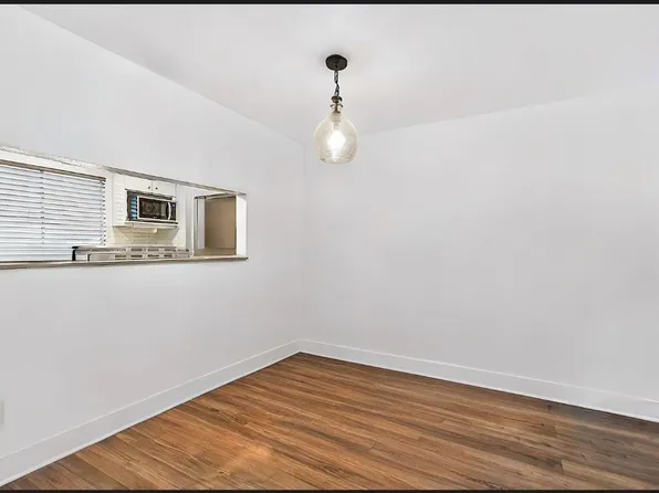 1040 S 320th St APT 19, Federal Way, WA 98003