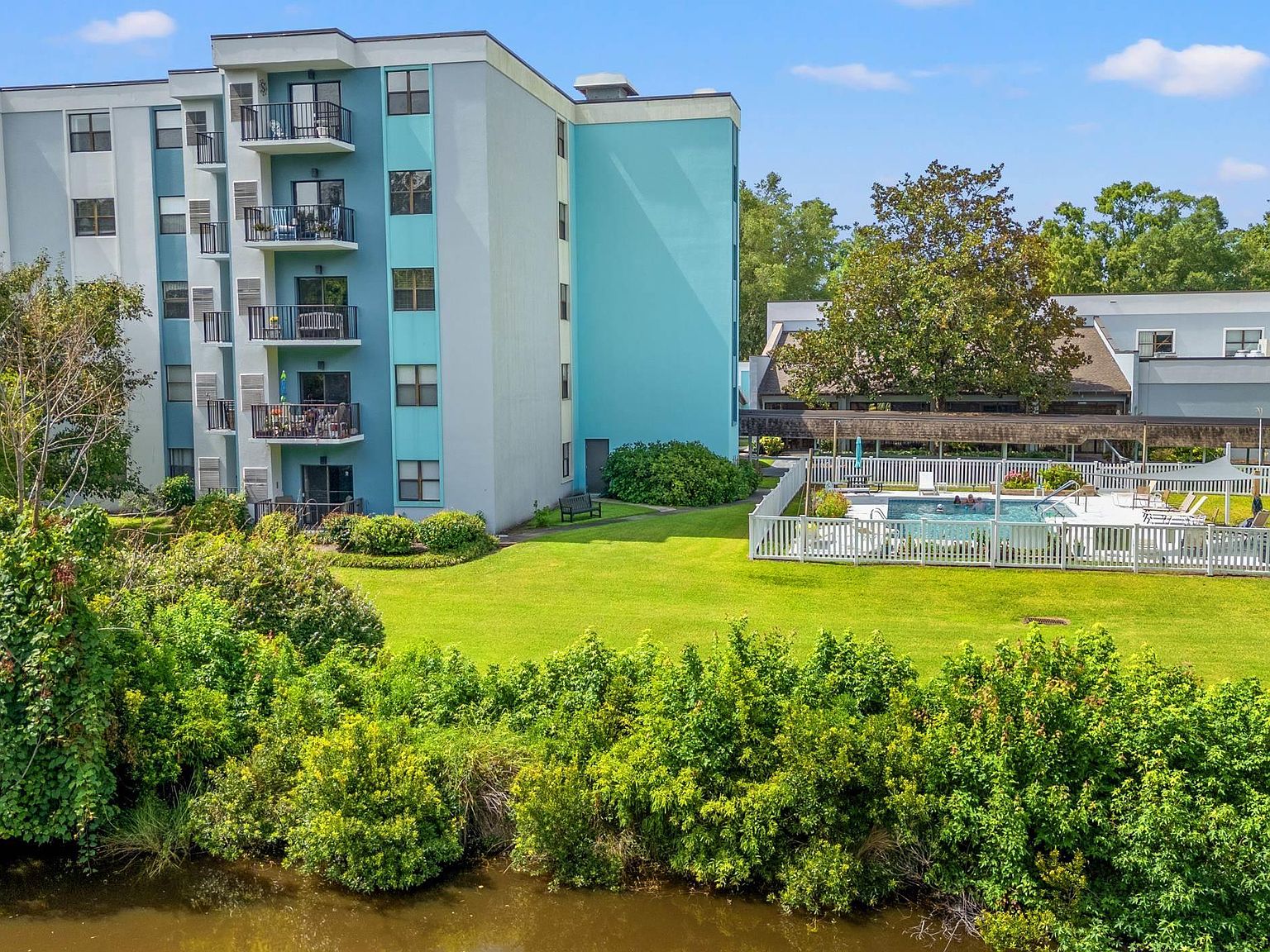 5001 Little River Rd. #E101